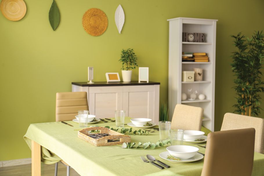 Τραπεζαρία σε λαδι απόχρωση